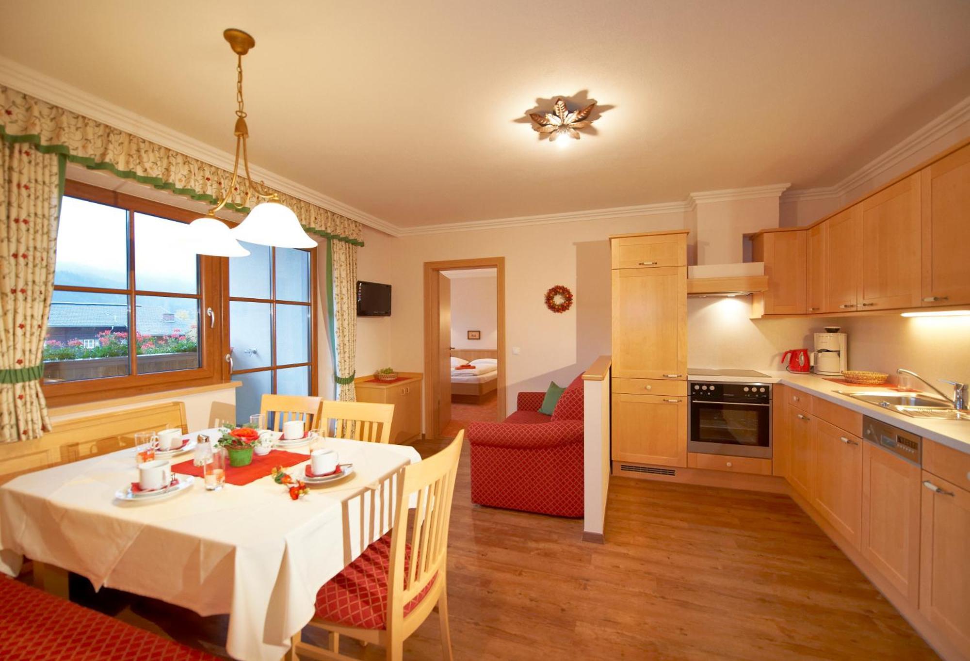 Hotel Garni Ransburgerhof Flachau Eksteriør billede