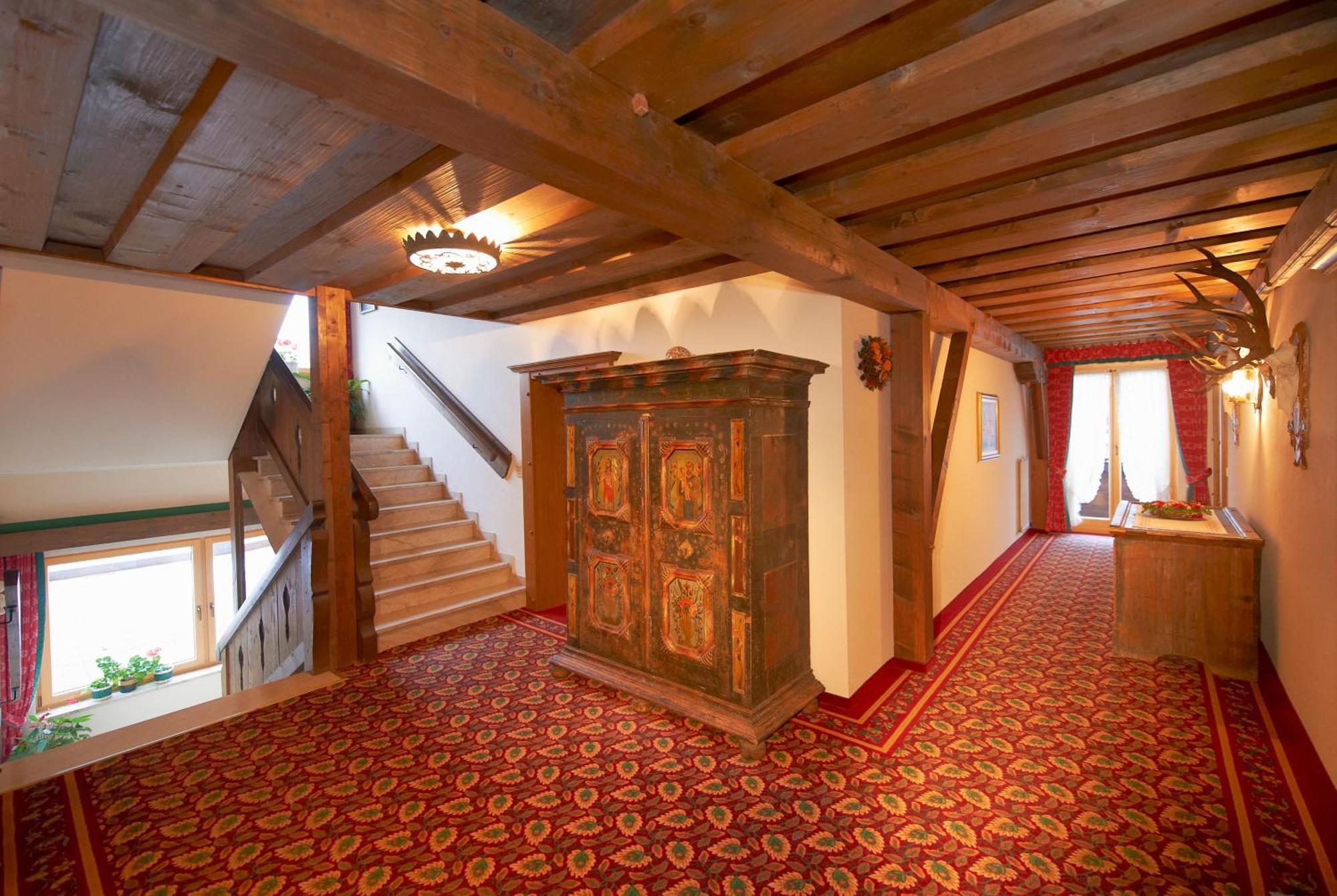 Hotel Garni Ransburgerhof Flachau Eksteriør billede