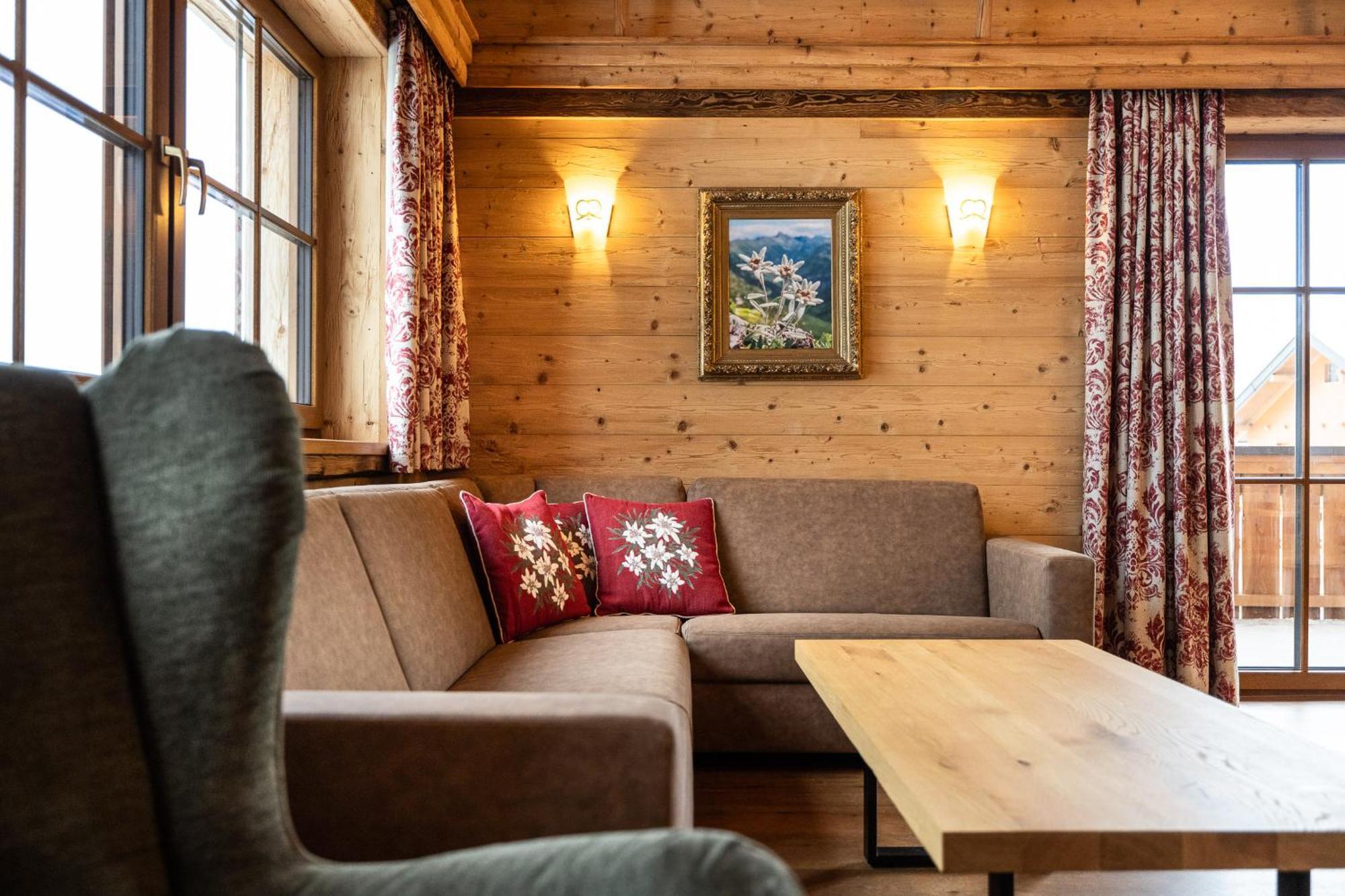 Hotel Garni Ransburgerhof Flachau Eksteriør billede